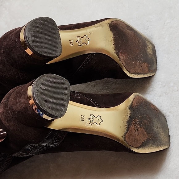 Tory Burch Uma Brown Genuine Suede Knee High Full Zip Trim Riding Boots Sz 7 - Picture 16 of 16